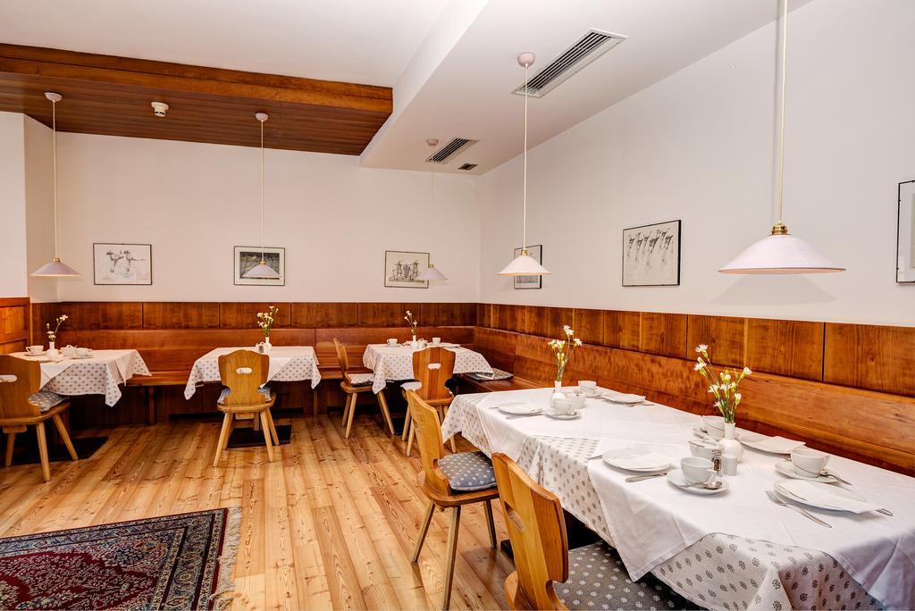 Garni Hotel Kessler ティローロ エクステリア 写真
